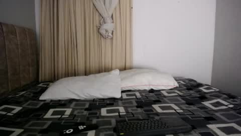 Andy online show from April 3, 3:15 am