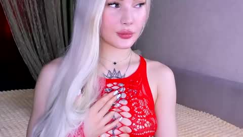 Snapshot of sweet_barbe chatting on May 21, 4:58 pm Alice online show from May 21, 4:58 pm