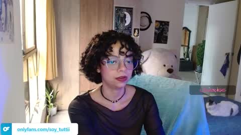 Tutti  online show from March 11, 10:38 pm