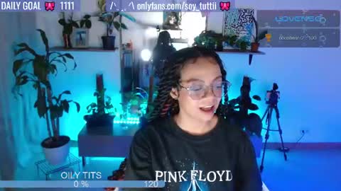 Tutti  online show from July 30, 11:59 pm
