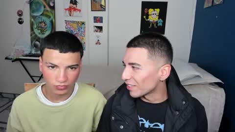 Snapshot of sweet_boys_xx chatting on December 11, 12:55 pm CristianBrayan PVT OPEN online show from December 11, 12:55 pm