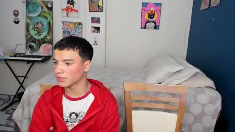 Snapshot of sweet_boys_xx chatting on January 3, 3:12 pm CristianBrayan PVT OPEN online show from January 3, 3:12 pm