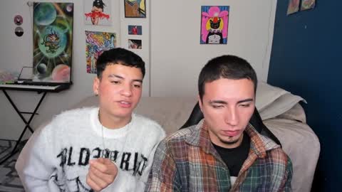 Snapshot of sweet_boys_xx chatting on January 30, 2:25 pm CristianBrayan PVT OPEN online show from January 30, 2:25 pm