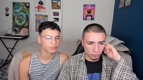 Snapshot of sweet_boys_xx chatting on February 3, 11:20 am CristianBrayan PVT OPEN online show from February 3, 11:20 am