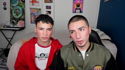 Snapshot of sweet_boys_xx chatting on February 6, 11:43 am CristianBrayan PVT OPEN online show from February 6, 11:43 am