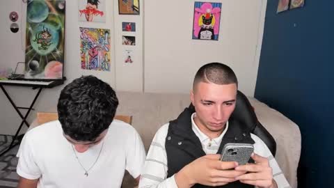 Snapshot of sweet_boys_xx chatting on February 13, 2:42 pm CristianBrayan PVT OPEN online show from February 13, 2:42 pm