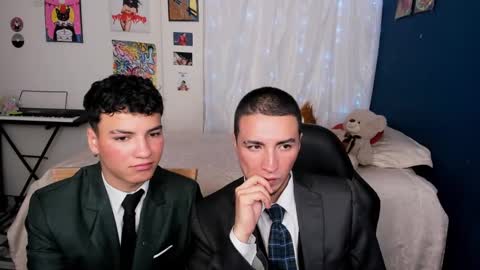 Snapshot of sweet_boys_xx chatting on February 24, 8:06 am CristianBrayan PVT OPEN online show from February 24, 8:06 am