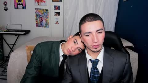 Snapshot of sweet_boys_xx chatting on February 25, 11:41 am CristianBrayan PVT OPEN online show from February 25, 11:41 am
