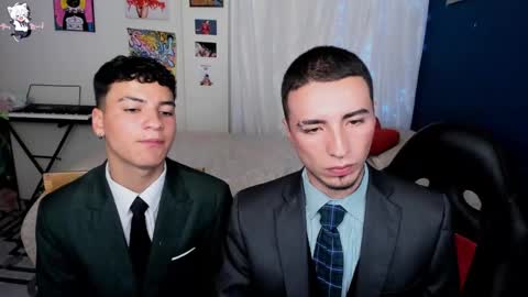 Snapshot of sweet_boys_xx chatting on March 5, 12:00 pm CristianBrayan PVT OPEN online show from March 5, 12:00 pm
