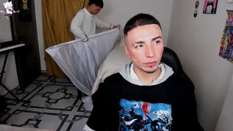 Snapshot of sweet_boys_xx chatting on March 11, 10:29 am CristianBrayan PVT OPEN online show from March 11, 10:29 am
