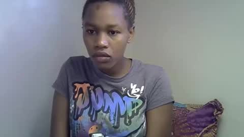 sweet_brown9 online show from September 9, 5:29 am