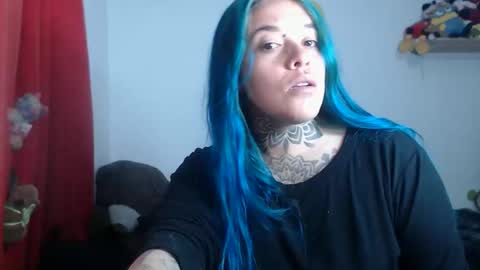 Snapshot of sweet_bubblee chatting on May 9, 11:32 pm Bubbles online show from May 9, 11:32 pm