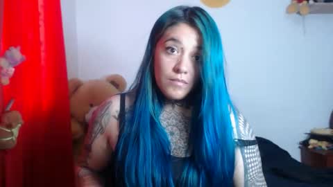 Snapshot of sweet_bubblee chatting on May 14, 6:15 pm Bubbles online show from May 14, 6:15 pm