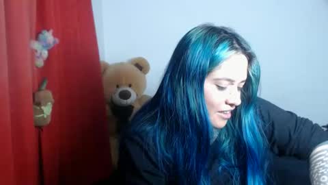Snapshot of sweet_bubblee chatting on May 16, 11:25 pm Bubbles online show from May 16, 11:25 pm