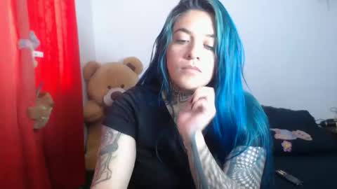 Snapshot of sweet_bubblee chatting on May 19, 2:01 pm Bubbles online show from May 19, 2:01 pm