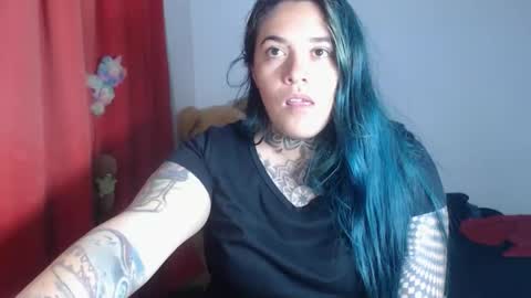 Snapshot of sweet_bubblee chatting on June 10, 3:18 am Bubbles online show from June 10, 3:18 am
