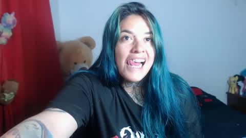 Snapshot of sweet_bubblee chatting on June 11, 12:32 am Bubbles online show from June 11, 12:32 am