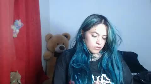 Snapshot of sweet_bubblee chatting on June 27, 2:05 am Bubbles online show from June 27, 2:05 am