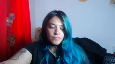 Snapshot of sweet_bubblee chatting on August 5, 7:28 pm Bubbles online show from August 5, 7:28 pm