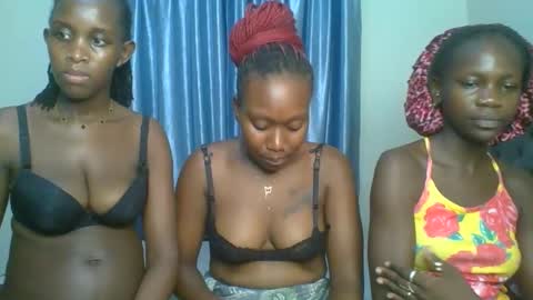 Camila online show from December 21, 4:25 pm