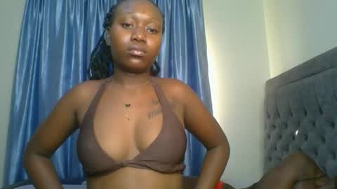 Camila online show from January 13, 12:21 pm