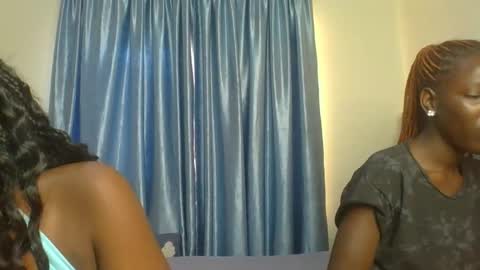 Camila online show from January 17, 1:49 pm