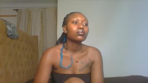 Camila online show from February 1, 12:15 pm