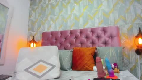 sweet_candy_sex1 online show from June 25, 5:12 am
