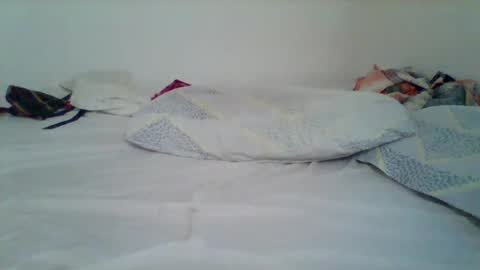 Snapshot of sweet_cherry007 chatting on February 16, 4:09 am sweet_cherry007 online show from February 16, 4:09 am