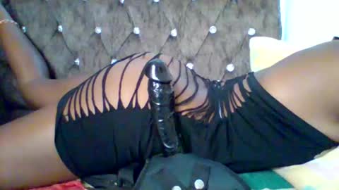 Snapshot of sweet_cherry007 chatting on October 25, 2:19 am sweet_cherry007 online show from October 25, 2:19 am