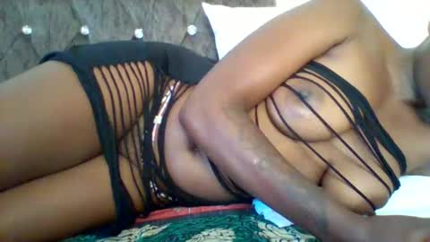 Snapshot of sweet_cherry007 chatting on November 2, 8:06 am sweet_cherry007 online show from November 2, 8:06 am