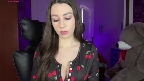 Snapshot of sweet_cherry_n chatting on March 22, 6:06 am Sweet Cherry online show from March 22, 6:06 am