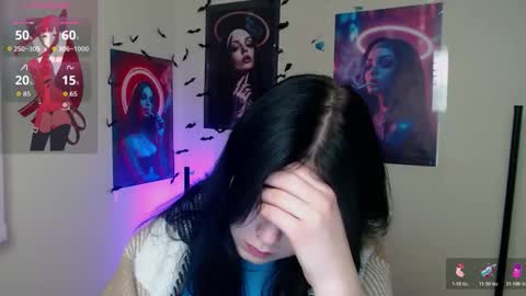 Ivy online show from November 8, 7:45 pm