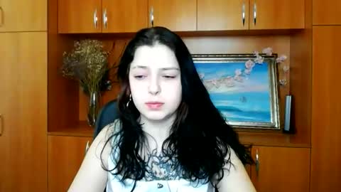 Snapshot of sweet_cherryg chatting on March 9, 1:15 pm Ivy online show from March 9, 1:15 pm