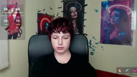 Snapshot of sweet_cherryg chatting on June 16, 12:08 pm Ivy online show from June 16, 12:08 pm
