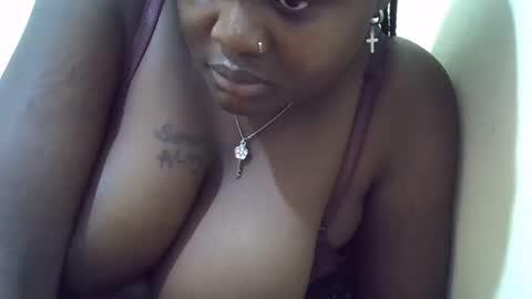 Queen cindy online show from November 8, 6:02 am