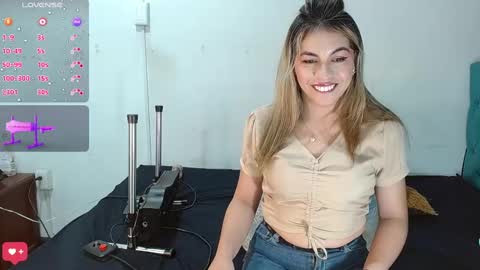 kandy  muller online show from January 25, 4:35 pm