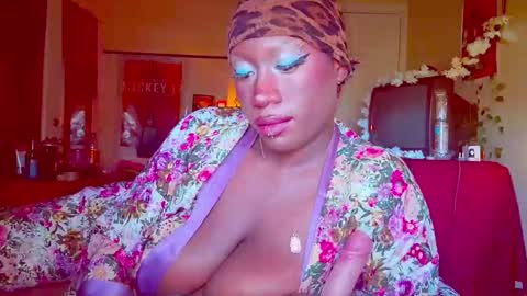 SweetDahlia online show from October 25, 5:40 pm