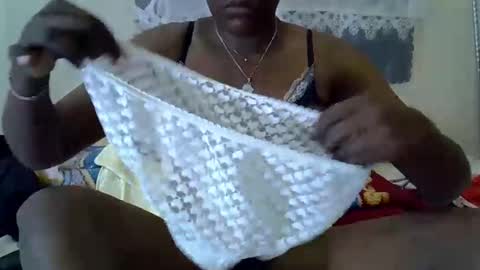 Snapshot of sweet_dori33 chatting on February 28, 7:15 pm sweet_dori33 online show from February 28, 7:15 pm