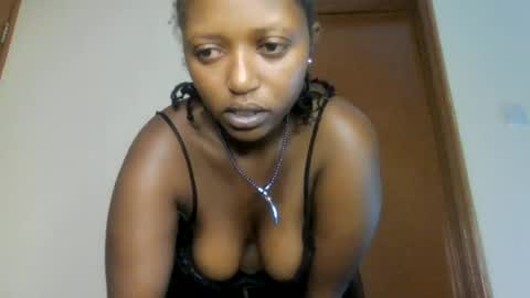sweet_ebony001 online show from July 5, 4:30 am