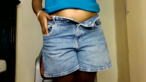 sweet_ebony001 online show from July 30, 4:06 pm