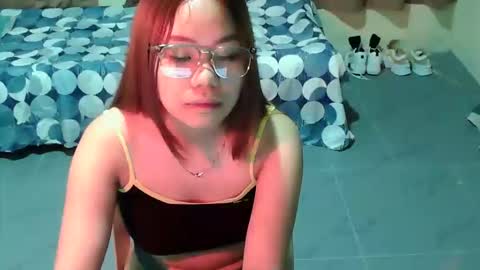 Snapshot of sweet_echa chatting on December 4, 10:07 pm Echa online show from December 4, 10:07 pm