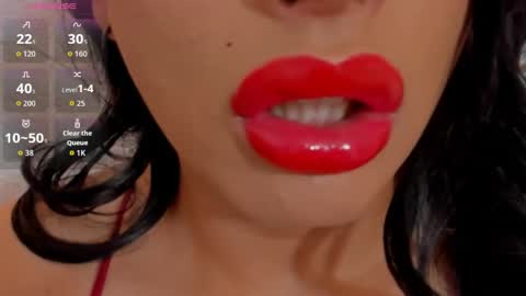 sweet_eliizabeth online show from May 22, 1:06 pm