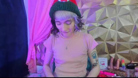  emmili  online show from December 16, 12:16 pm
