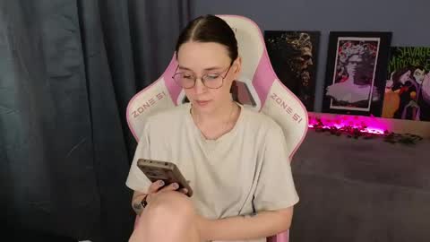 Alice online show from May 24, 3:22 am