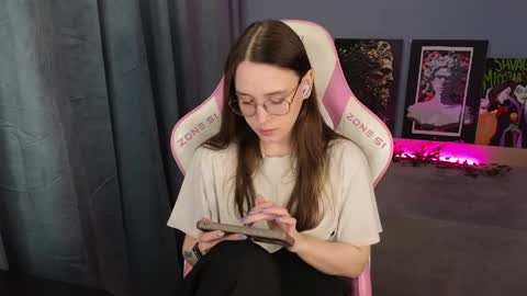 Alice online show from May 29, 3:26 am
