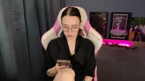 Alice online show from June 2, 4:14 am