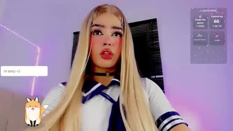 Snapshot of sweet_goddess23 chatting on May 26, 7:59 am sweet_goddess23 online show from May 26, 7:59 am