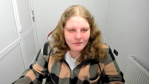 Karla online show from April 30, 6:42 am