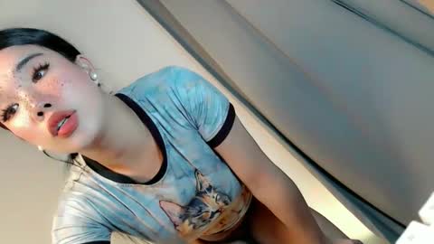 sweet_katrina69 online show from October 10, 6:40 pm